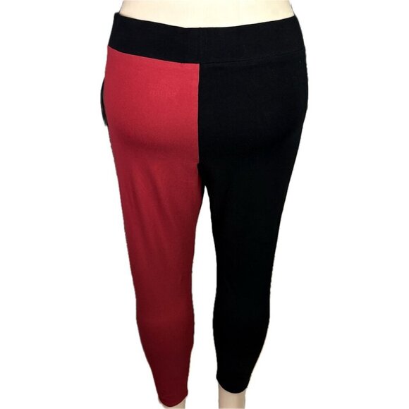 Suicide Squad +4 Red/Black Harley Quinn DC Comics Diamond Accent Crop Leggings - Picture 4 of 6